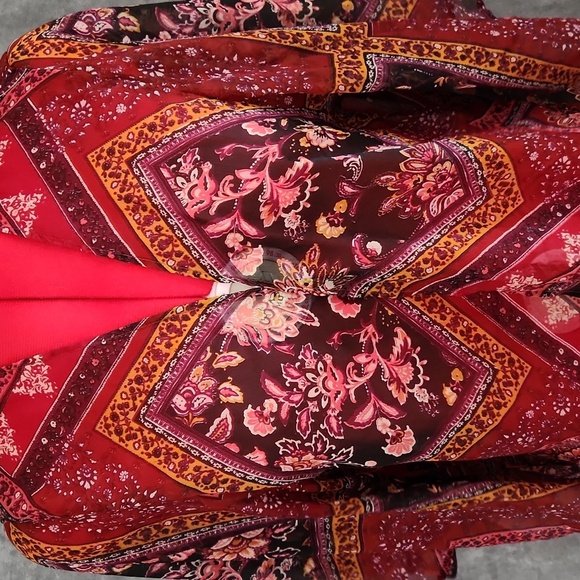 American Eagle BOHO sheer quarter length sleeve pull over - Picture 9 of 11